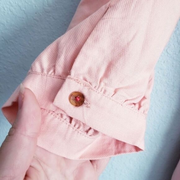 Anthropologie‎ - Picture 6 of 8